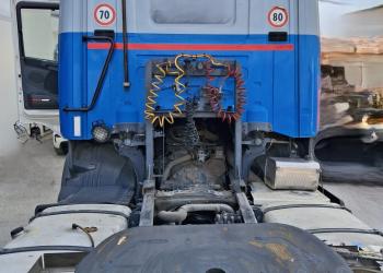 SCANIA R400 LA RETARDER ROAD TRACTOR