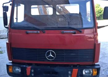 MERCEDES 814 RIBALTABILE TRILATERALE CON GRU EFFER 4000, 2 SFILI + JIB 1 SFILI