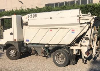 BUCHER BO1502 -65 Q. - PATENTE B  (MACCHINA OPERATRICE. TARGA GIALLA)