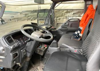ISUZU NQR 75, COMPATTATORE