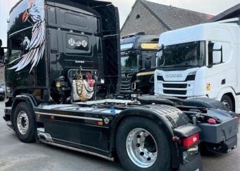 Scania R 580 V8 , anno 2017 , autom. ,km 900.000