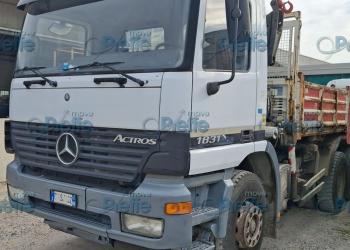 MERCEDES BENZ ACTROS 1831 K, BONFIGLIOLI 15,000 L 3-EXTENSION CRANE
