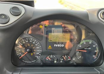 IVECO EUROCARGO 120E22 CON SPONDA POSTERIORE