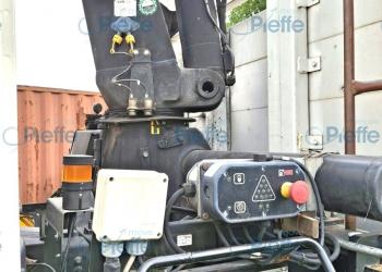 Scania P 124 L 420 ribaltabile tril. con Gru