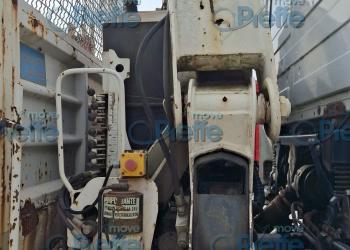 MERCEDES BENZ ACTROS 1831 K, BONFIGLIOLI 15,000 L 3-EXTENSION CRANE