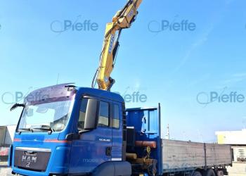 MAN TGS 26.400 PIANALE CON GRU EFFER