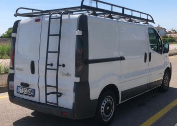 RENAULT TRAFIC 1.9 DIESEL VAN YEAR 2005