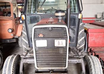 Trattore gommato Massey Ferguson MF 360