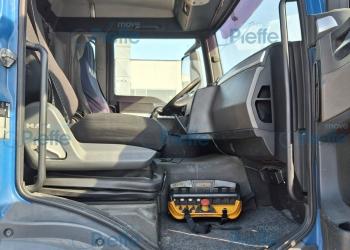 MAN TGS 26.400 PIANALE CON GRU EFFER