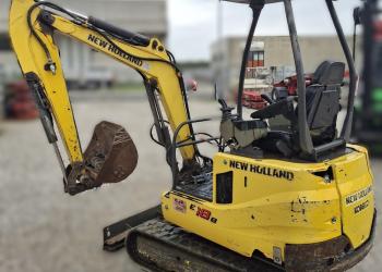 MINI ESCAVATORE NEW HOLLAND E18B 16QL, ANNO 2012