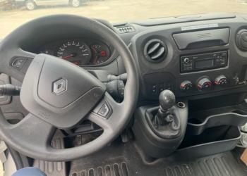 RENAULT MASTER CENTINATO CON SPONDA IDRAULICA