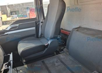 MAN TGS 26.400 PIANALE CON GRU EFFER