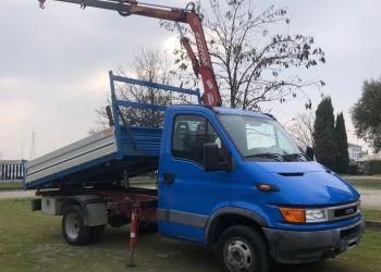 FURGONE IVECO DAILY 35C9A RIBALTABILE TRILATERALE CON GRU