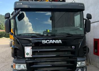 SCANIA P 420, SCARRABILE + CARICATORE CON POLIPO GIREVOLE