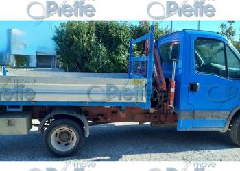 IVECO DAILY 35C9A VAN THREE-WAY TIPPERS WITH CRANE