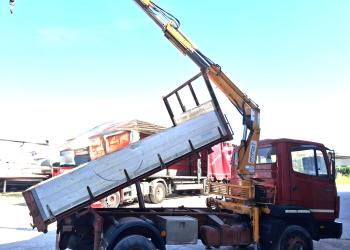 MERCEDES 814 RIBALTABILE TRILATERALE CON GRU EFFER 4000, 2 SFILI + JIB 1 SFILI