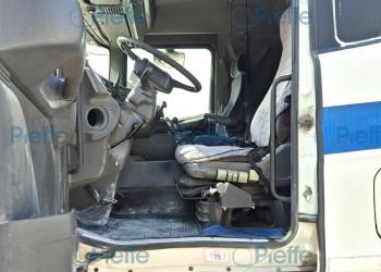 Trattore stradale Scania R 144 L 460