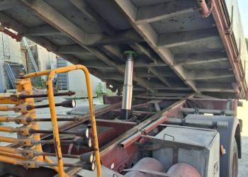 MERCEDES 814 RIBALTABILE TRILATERALE CON GRU EFFER 4000, 2 SFILI + JIB 1 SFILI