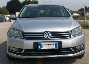 VW PASSAT BERLINA 2.0 TDI ANNO 2012
