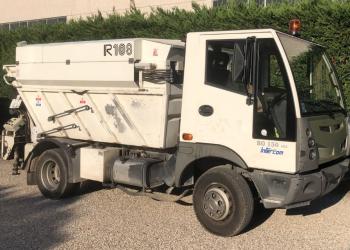 BUCHER BO1502 -65 Q. - PATENTE B  (MACCHINA OPERATRICE. TARGA GIALLA)