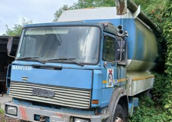 Iveco 190-26, cisterna mangimi
