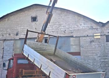MERCEDES 814 RIBALTABILE TRILATERALE CON GRU EFFER 4000, 2 SFILI + JIB 1 SFILI