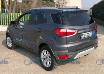 Autovettura FORD ECOSPORT euro 6B per neopatentati
