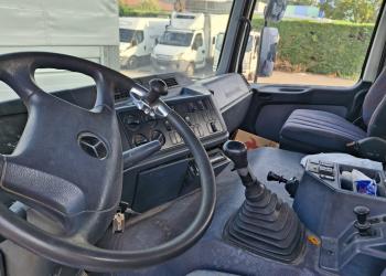 Mercedes-Benz ACTROS 1831 CON GRU