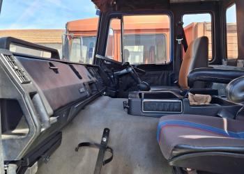 IVECO 330-35 , KM 375.000, 1984 , RIBALTABILE TRILATERALE