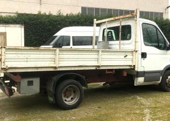 Fiat Iveco Daily ribalt. trilaterale, ANNO 1999