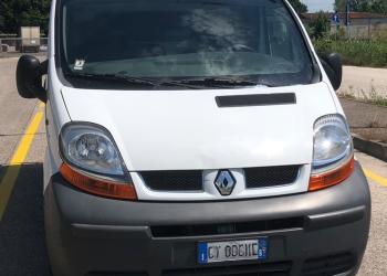 FURGONE RENAULT TRAFIC 1.9 DIESEL ANNO 2005