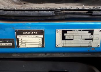 Renault Midium 270 centinato anno 2002, km 750.00