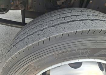 IVECO EUROCARGO 120E22 CON SPONDA POSTERIORE
