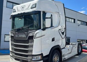 TRATTORE STRADALE SCANIA S730. ANNO 2018