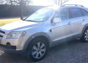 7-SEAT CAPTIVA SUV WITH TOW HOOK 4WD