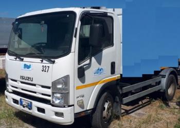 Isuzu 75 a telaio, anno 2008, 150.000 km