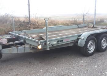 Rimorchio a pianale ribassato Thule ELLEBI F 042 TUP