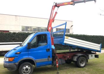 FURGONE IVECO DAILY 35C9A RIBALTABILE TRILATERALE CON GRU