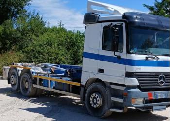 MERCEDES ACTROS 1848 ANNO 2001