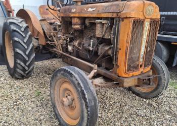 Trattore gommato OM 512 SUPER