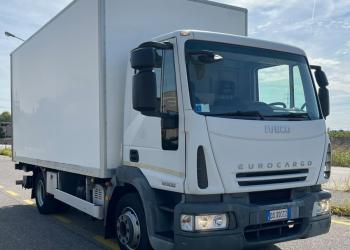 IVECO EUROCARGO 120E22 CON SPONDA POSTERIORE