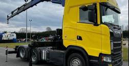 SCANIA R520 6X2 TRACTOR WITH PM36 CRANE