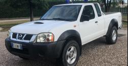 Nissan pick-up Navara 4x4 King-cab Truck - 2 doors - 4 seats