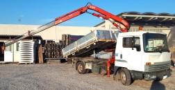 Nissan L80 ribaltabile con Gru Fassi, km 112.000