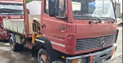 MERCEDES 814 RIBALTABILE TRILATERALE CON GRU EFFER 4000, 2 SFILI + JIB 1 SFILI