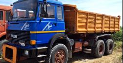 IVECO 330-35 , KM 375.000, 1984 , RIBALTABILE TRILATERALE
