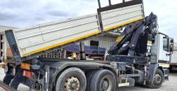 Mercedes-Benz Actros 1831 ribalt.trilaterale con gru effer + jib con radiocomando
